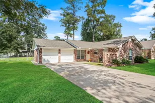 3402 Dovie Dr, Spring, TX 77380 - Photo 3