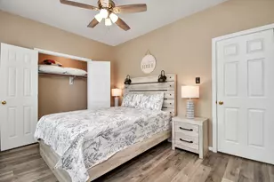 7 New Dawn Pl, Conroe, TX 77385 - Photo 23