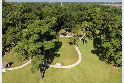 13422 Yaupon Holly Lane, Houston, TX 77044 - Photo 39