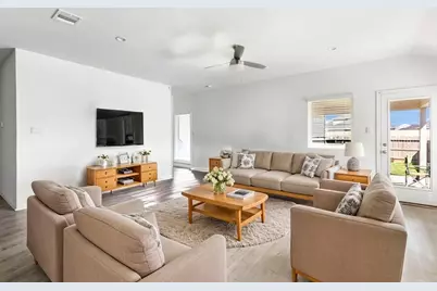 17718 Sommerset Falls Lane, Crosby, TX 77532 - Photo 9