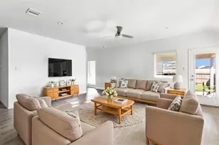 17718 Sommerset Fls Ln, Crosby, TX 77532 - Photo 9