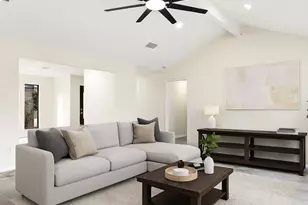 8726 Wildforest Dr, Houston, TX 77088 - Photo 5