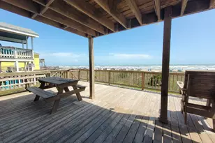 2422 Bluewater Hwy, Surfside Beach, TX 77541 - Photo 13
