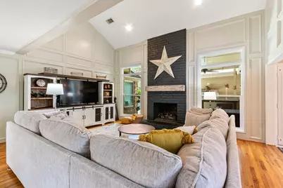 16119 Maplehurst Drive, Spring, TX 77379 - Photo 5