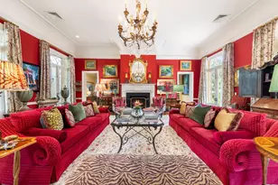 2 Grand Colonial Dr, The Woodlands, TX 77382 - Photo 9