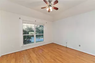 1520 Allison St, Alvin, TX 77511 - Photo 17