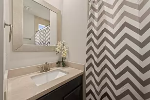 1512 Beall St, Houston, TX 77008 - Photo 25