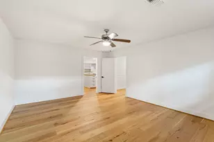 5807 Hummingbird St, Houston, TX 77096 - Photo 17
