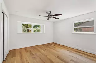5807 Hummingbird St, Houston, TX 77096 - Photo 25