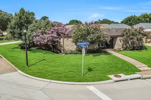 16 Charleston Street N, Sugar Land, TX 77478 - Photo 31