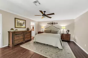 16 Charleston Street N, Sugar Land, TX 77478 - Photo 15