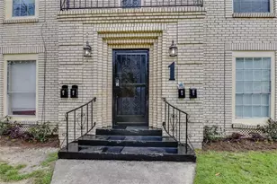 1 Sidney St, Houston, TX 77003 - Photo 11