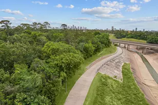 1534 Bevis St, Houston, TX 77008 - Photo 29