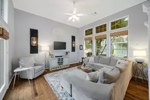 1534 Bevis St, Houston, TX 77008 - Photo 7