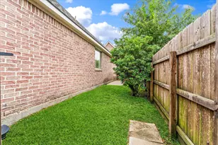 28331 Hollow Springs Ln, Spring, TX 77386 - Photo 37