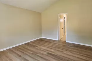10538 Twin Circles Dr, Montgomery, TX 77356 - Photo 17