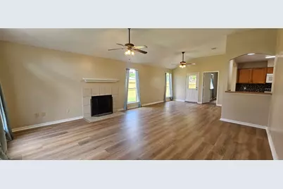 10538 Twin Circles Drive, Montgomery, TX 77356 - Photo 7