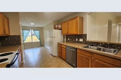 10538 Twin Circles Drive, Montgomery, TX 77356 - Photo 11