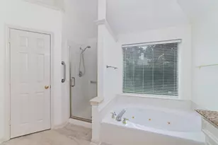 12435 Hazyglen Dr, Houston, TX 77082 - Photo 21