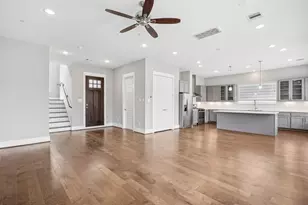 334 Yale Oaks Ln, Houston, TX 77091 - Photo 7