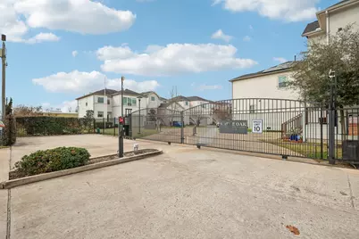 334 Yale Oaks Lane, Houston, TX 77091 - Photo 23