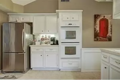 10210 Great Plains Lane, Houston, TX 77064 - Photo 9
