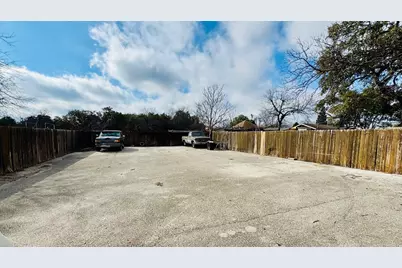 414 Vine Street, San Antonio, TX 78210 - Photo 11