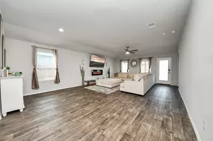 15303 Stulan Burn Dr, Humble, TX 77346 - Photo 11