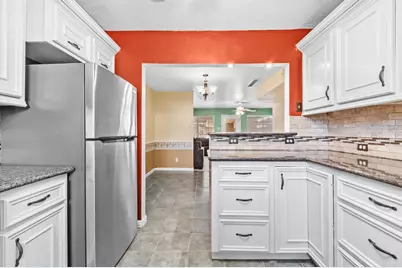 1025 Willow Oaks Circle, Pasadena, TX 77506 - Photo 1