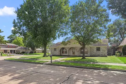 2510 Maxwell Lane, Deer Park, TX 77536 - Photo 1