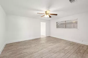 2510 Maxwell Ln, Deer Park, TX 77536 - Photo 19