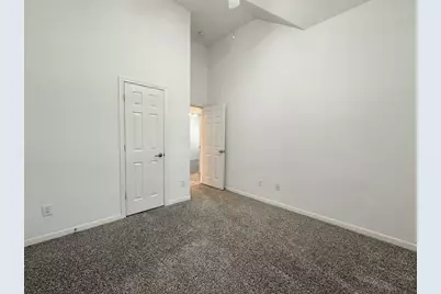 73 E Montfair Boulevard, The Woodlands, TX 77382 - Photo 7