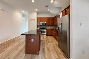 73 E Montfair Blvd, The Woodlands, TX 77382 - Photo 17