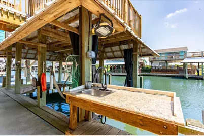 1188 Boyt Rd N, Crystal Beach, TX 77650 - Photo 25