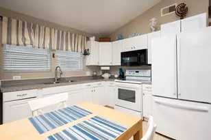 1188 Boyt Rd N, Crystal Beach, TX 77650 - Photo 15