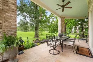 2750 N Southern Oaks Dr, Houston, TX 77068 - Photo 39