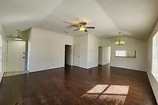 2446 Autumn Springs Ln, Spring, TX 77373 - Photo 3