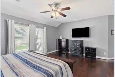 3820 Lake View Drive, Pearland, TX 77581 - Photo 25