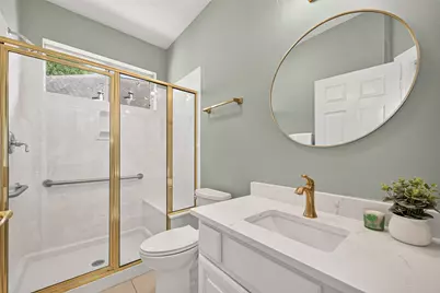 10 Surrey Run Place, The Woodlands, TX 77384 - Photo 27