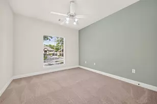10 Surrey Run Pl, The Woodlands, TX 77384 - Photo 31