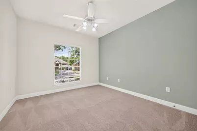 10 Surrey Run Place, The Woodlands, TX 77384 - Photo 31