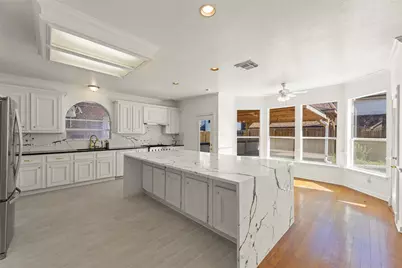 15510 Misty Hollow Drive, Houston, TX 77068 - Photo 11