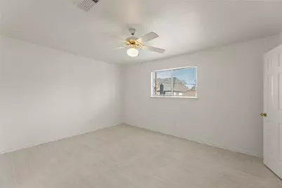 15510 Misty Hollow Drive, Houston, TX 77068 - Photo 33
