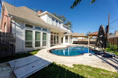 15510 Misty Hollow Drive, Houston, TX 77068 - Photo 37