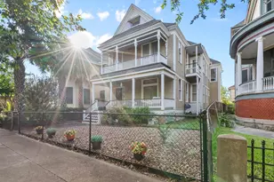 1820 Winnie St, Galveston, TX 77550 - Photo 3