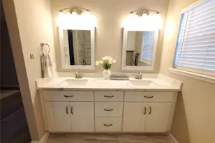 2518 Sage Brush Ln, Sugar Land, TX 77479 - Photo 15