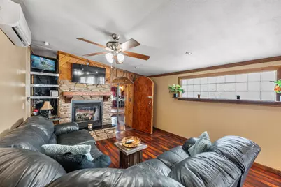 116 Bayou Vista Drive, Hitchcock, TX 77563 - Photo 15