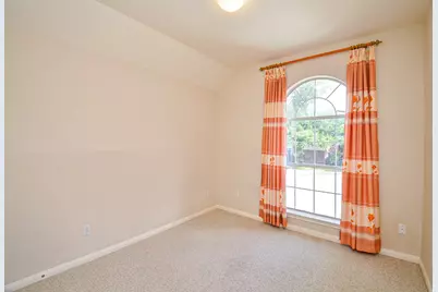 615 Mosman Court, Houston, TX 77094 - Photo 25