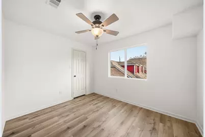 11410 Galbreath Drive, Houston, TX 77066 - Photo 17