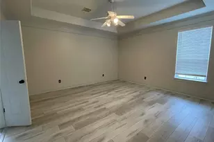 1759 Lakeside Enclave Dr, Houston, TX 77077 - Photo 15